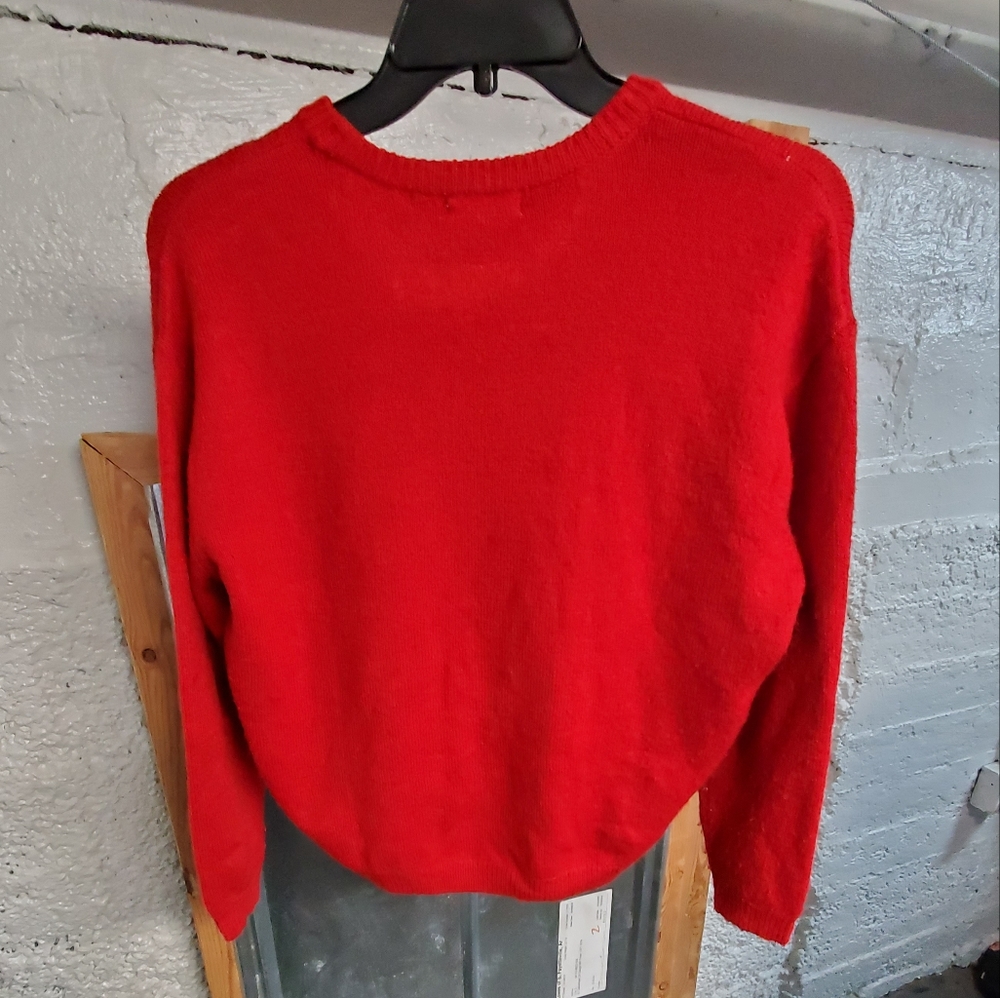 H & M Sweater - Picture 4 of 4